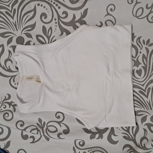 The Group by Babaton White Crop Top - Picture 1 of 7